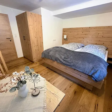 招待所 Haus Schoenblick 3*