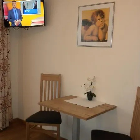 Haus Schoenblick * Bach (Tyrol)