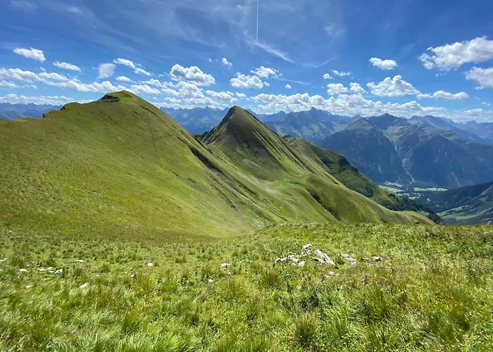 Haus Schoenblick 招待所 巴赫