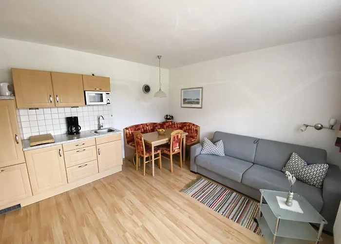 招待所 Haus Schoenblick 3*