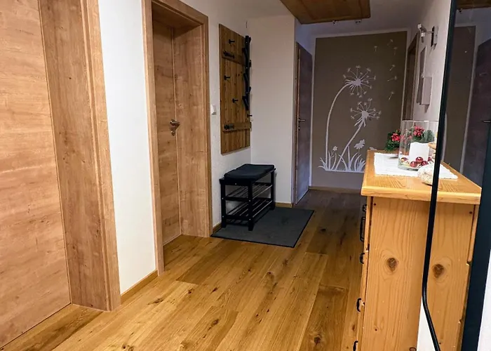 Haus Schoenblick 招待所 巴赫