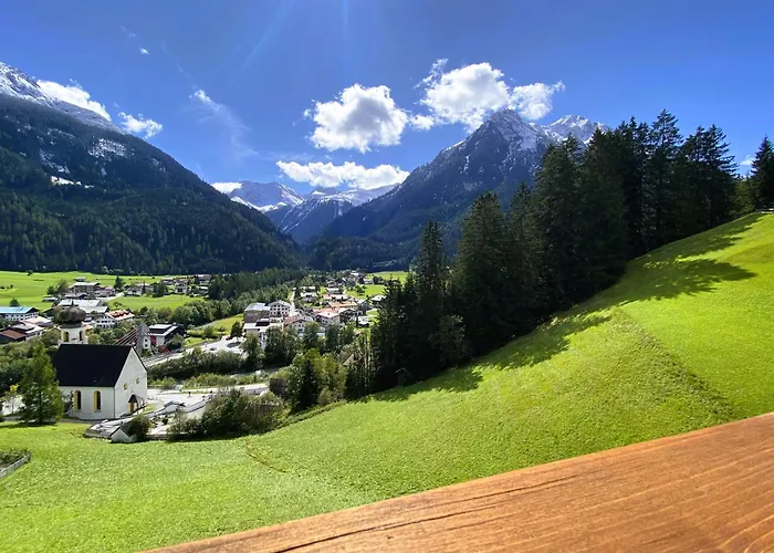 Haus Schoenblick Maison d'hôtes Bach (Tyrol)